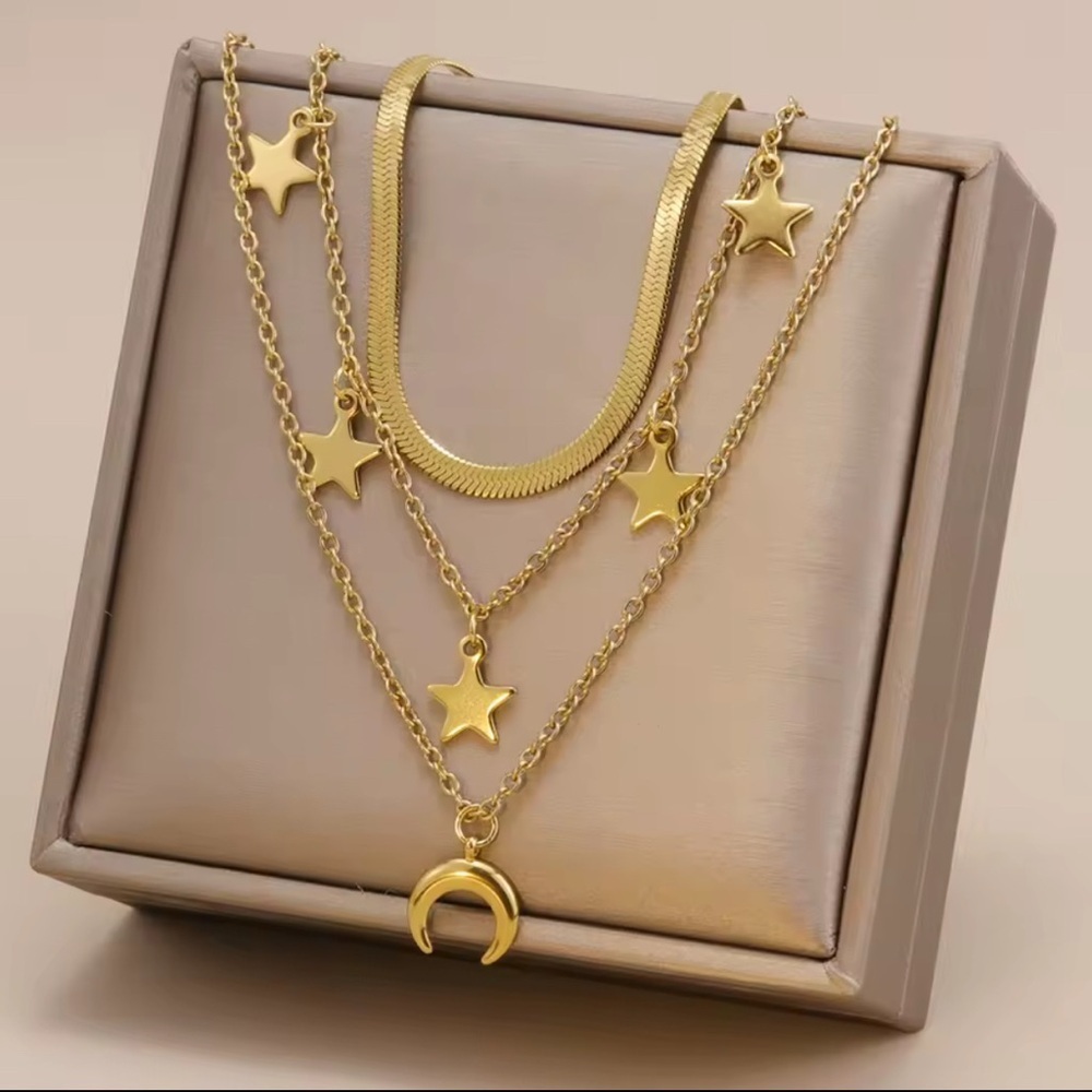 18K Gold Moon & Stars Celestial Bohemian Vintage Style Layered Necklace No Fade - Picture 2 of 14